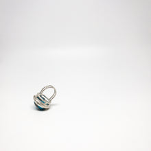 Load image into Gallery viewer, Roman Goddess Ring in Round : Sterling Silver