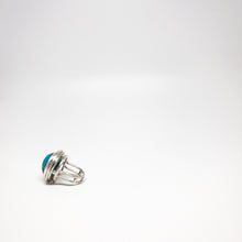 Load image into Gallery viewer, Roman Goddess Ring in Round : Sterling Silver