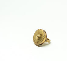 Load image into Gallery viewer, Ancient Circles Hollowform Ring