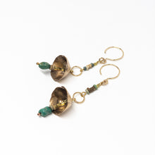 Load image into Gallery viewer, Flower Child Earrings