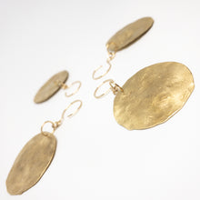 Load image into Gallery viewer, Sabi Disc Earrings - Brass