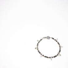 Load image into Gallery viewer, Star Shine Bracelet