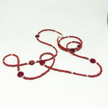 Load image into Gallery viewer, Agbara Títẹ́ Root Chakra Wrap

