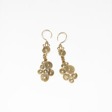 Load image into Gallery viewer, The Delicate Spiral Earrings
