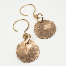 Load image into Gallery viewer, Kanso Disc Earrings - Bronze
